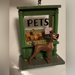 Disney Lady and the Tramp Green Pet Shop Ornament